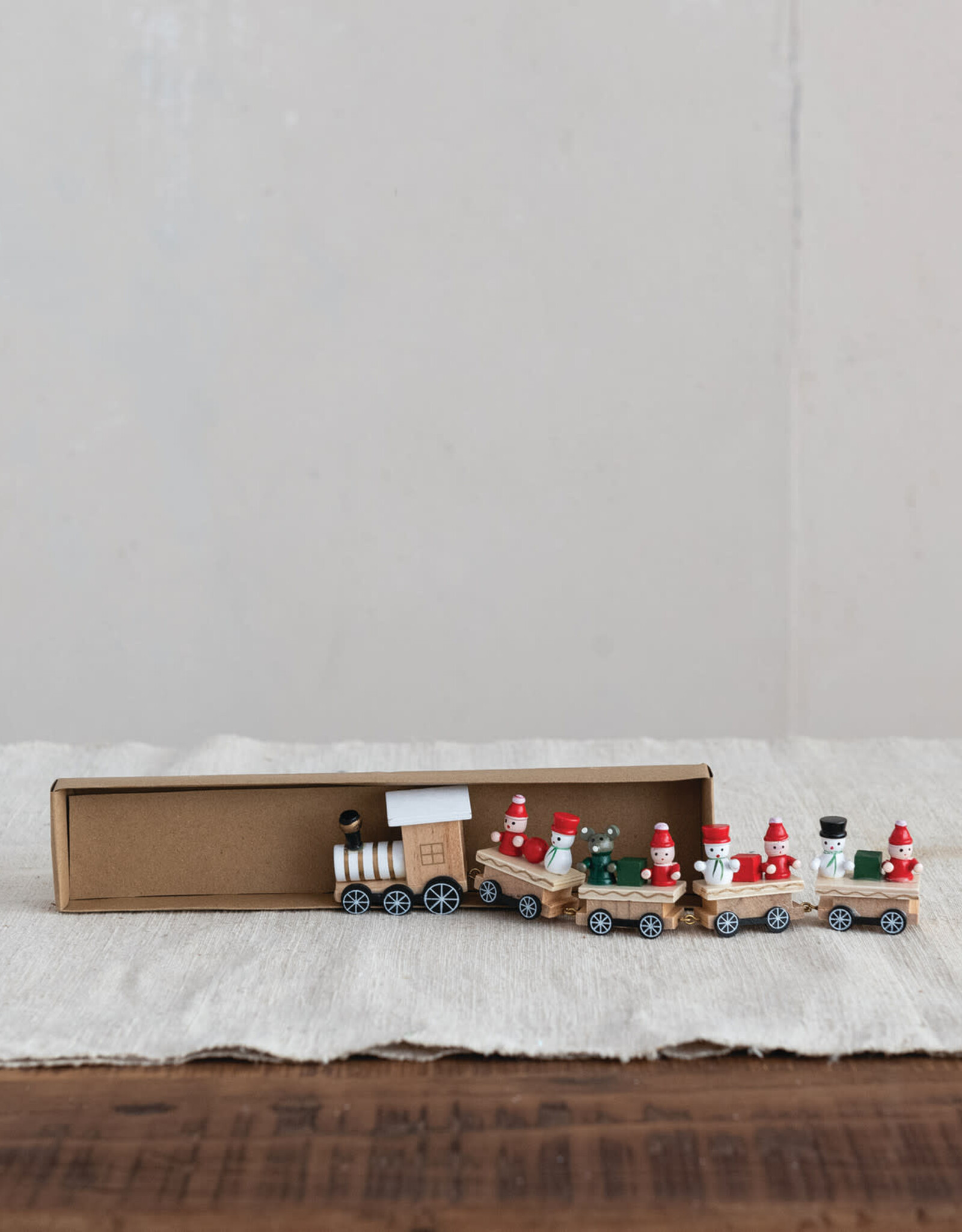 Wood Train with Holiday Passengers, Boxed Set of 5, 8-3/4"W x 2"H