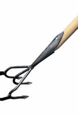 DeWit Hoe – Stirrup Long Handle