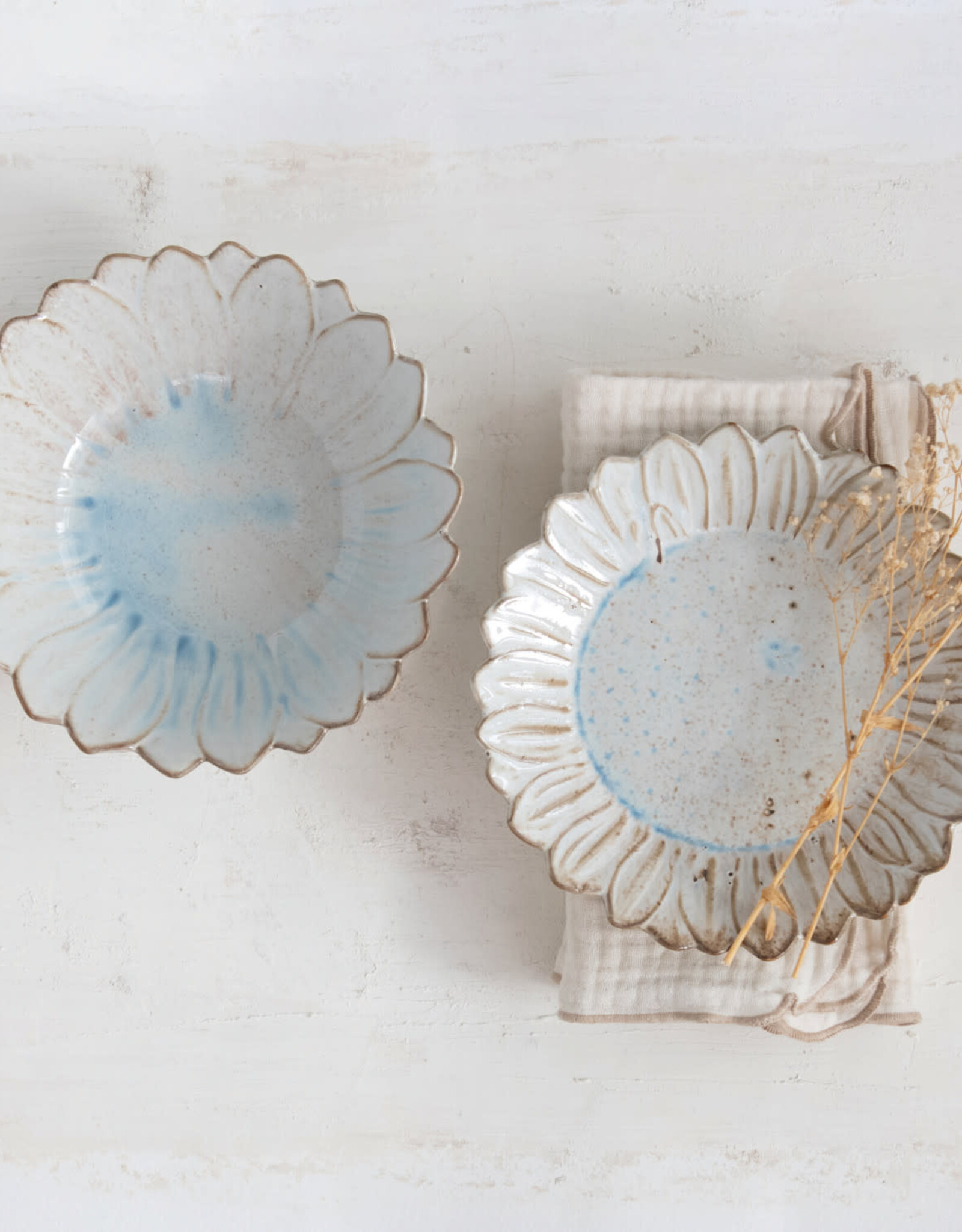 Stoneware Flower Shaped Plate, Reactive Glaze, White & Blue (Each One Will Vary) 8"