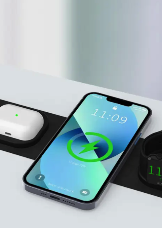 Power Pad Wireless Magnetic Charging Station