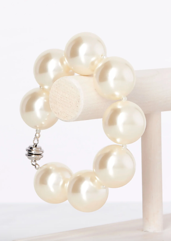 Hot Girl Pearls Pearl Bracelet