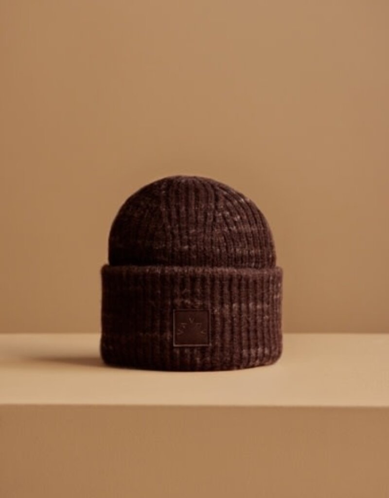 Varley dale beanie (2 colors) - The Village Exchange