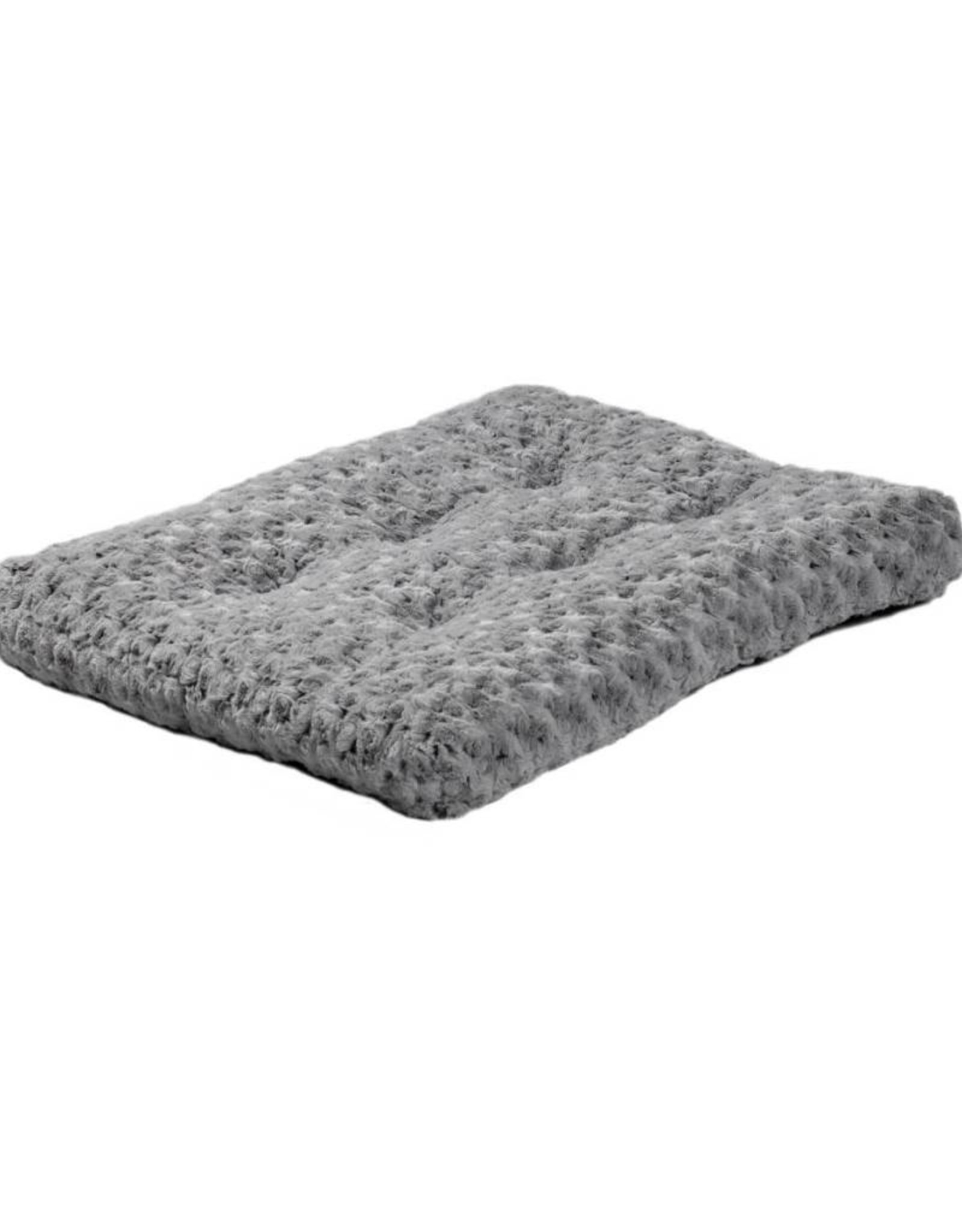 Midwest Quiet Time Grey Ombre Crate Beds