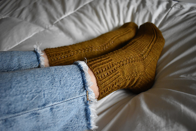 Tricot MCL Botanique, une collection de patrons de chaussettes tricotées