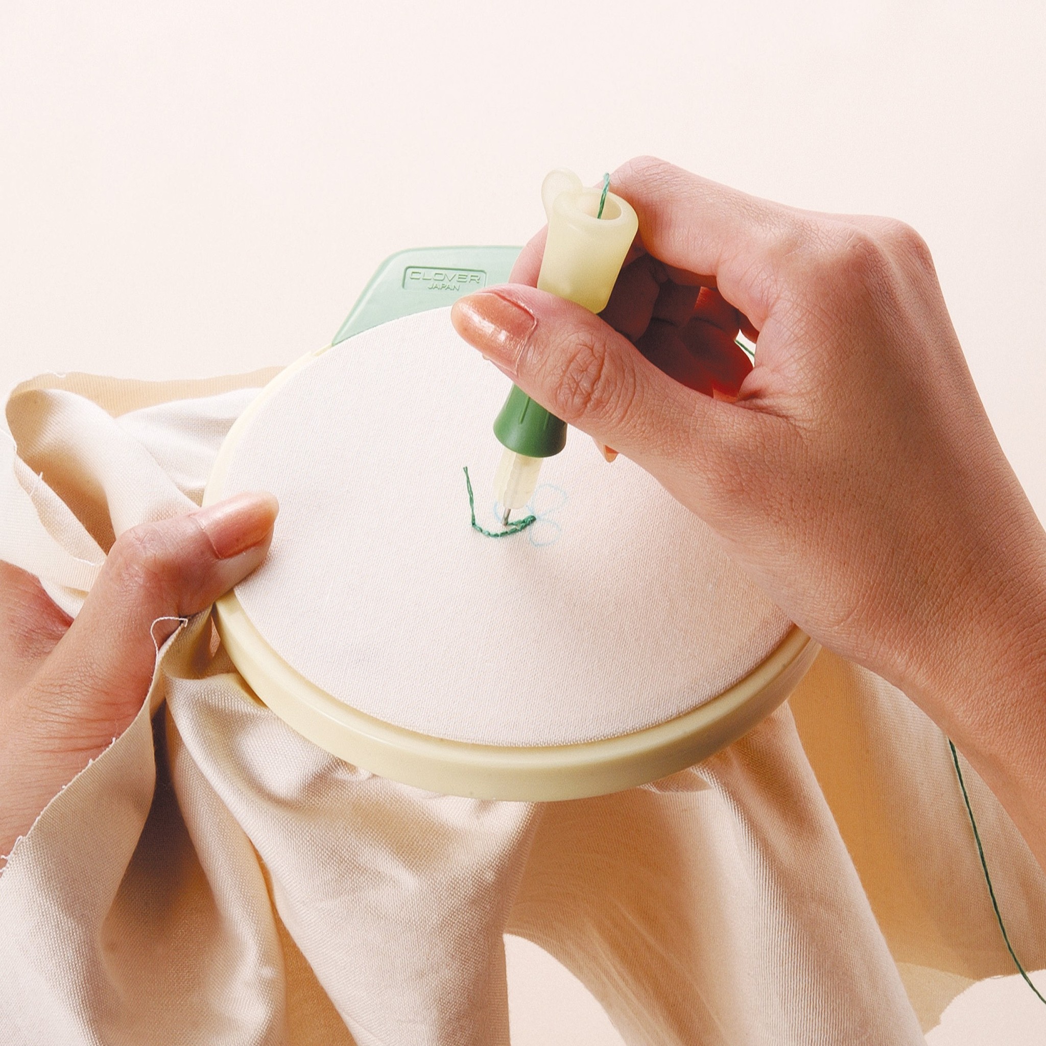 Clover Clover - Petit Punch Needle