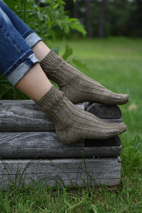 Marie-Christine Lévesque Champêtre, une collection de patrons de chaussettes tricotées