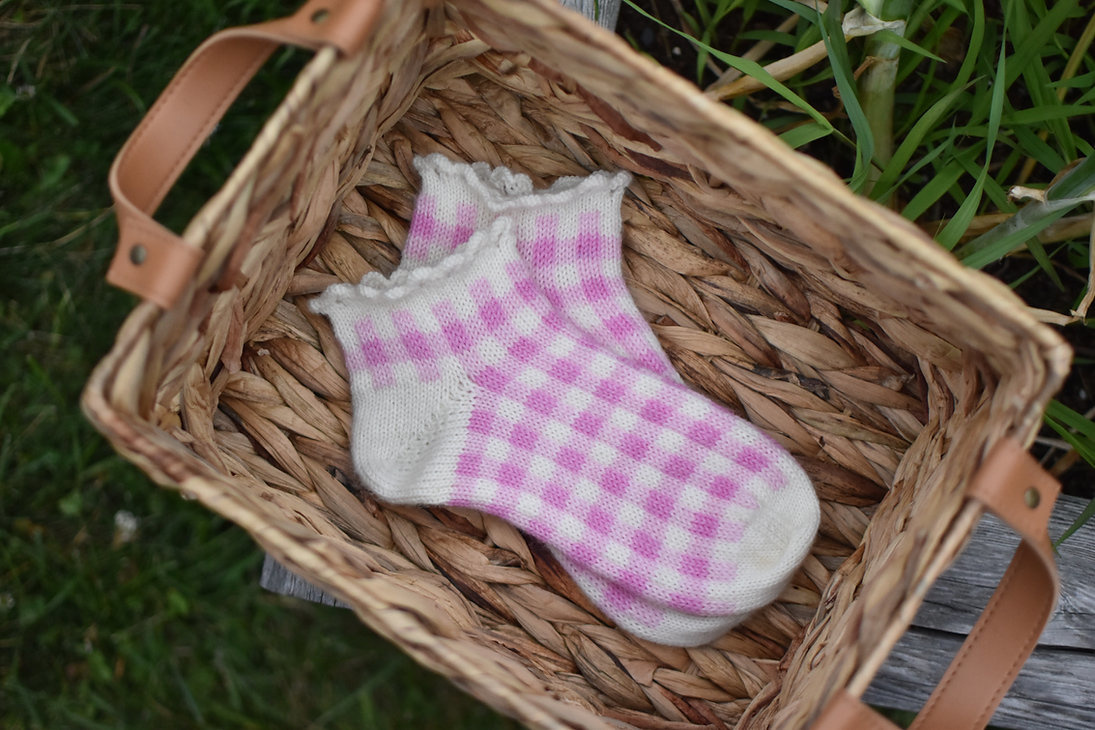 Tricot MCL Champêtre, une collection de patrons de chaussettes tricotées
