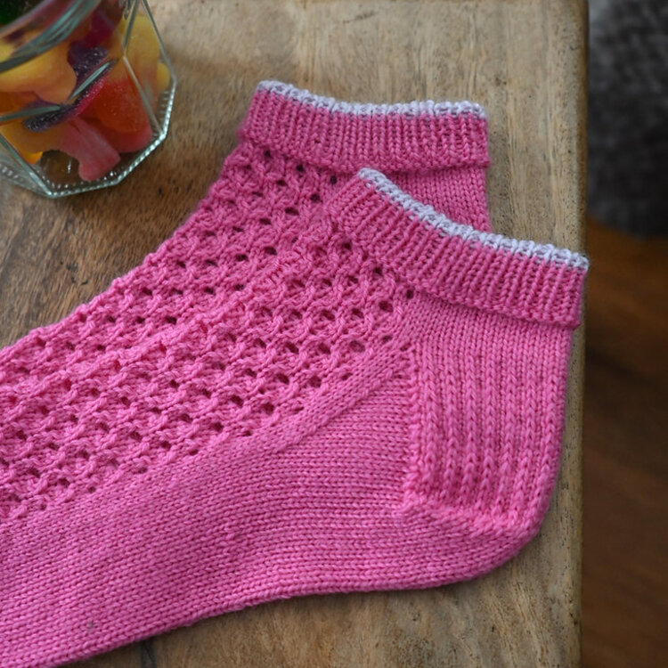 Tricot MCL Gourmandises - Une collection de patrons de chaussettes tricotées