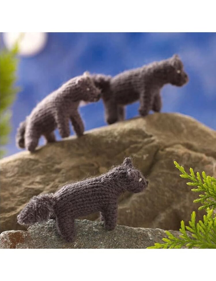 Search Press Knit a Mini Woodland