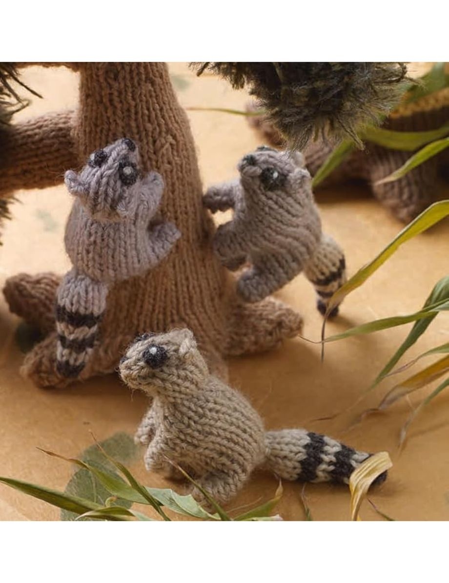 Search Press Knit a Mini Woodland