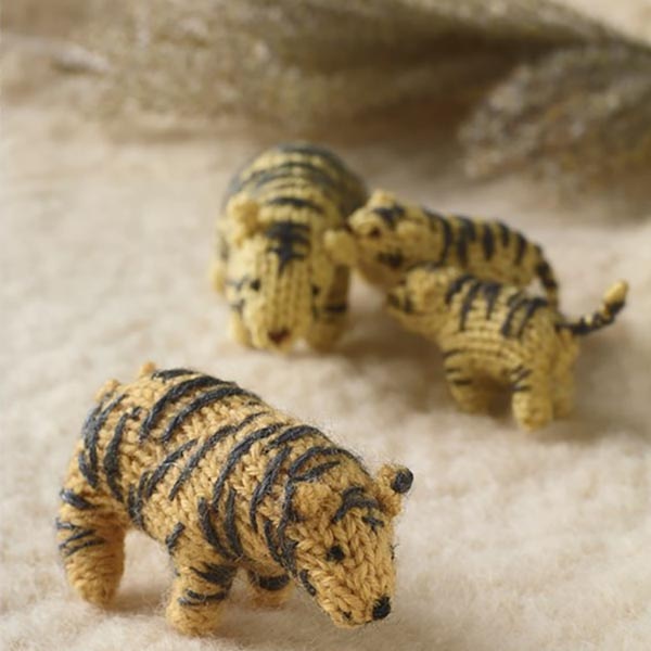 Search Press Knit a Mini Safari Search Press Knit a Mini Safari