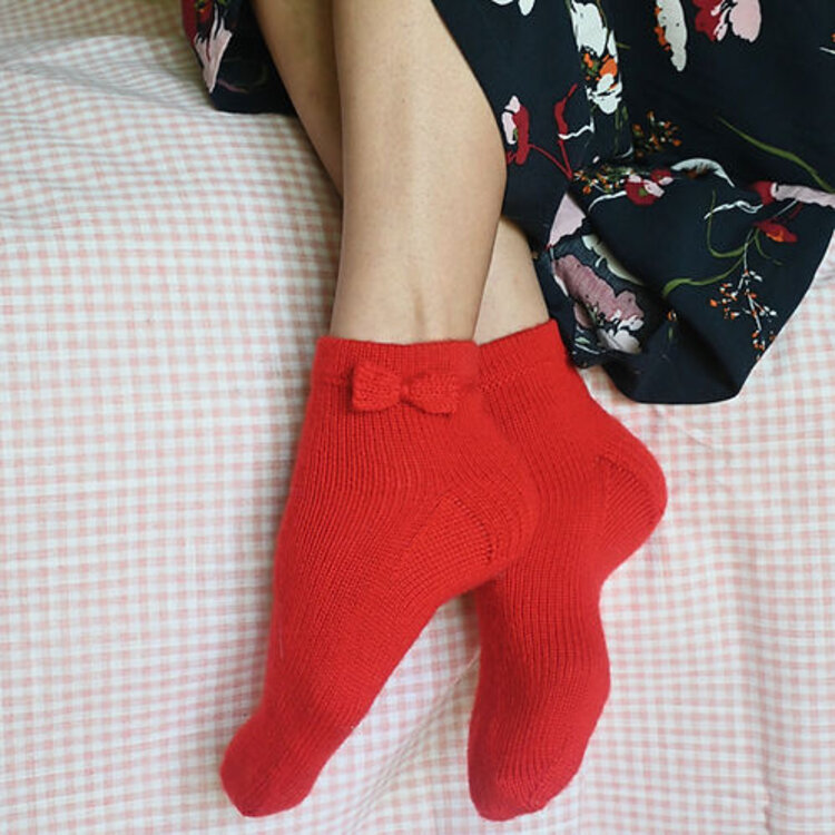 Coloris, une collection de patrons de chaussettes tricotées