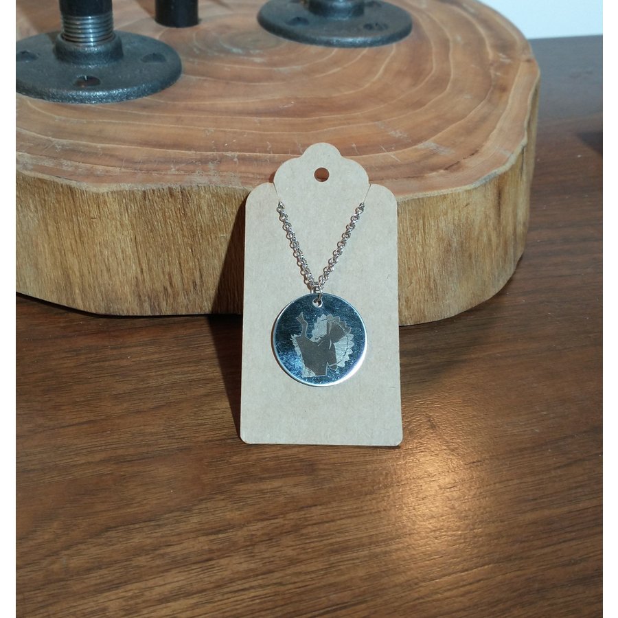 ICTMakers Etched Circle Necklace