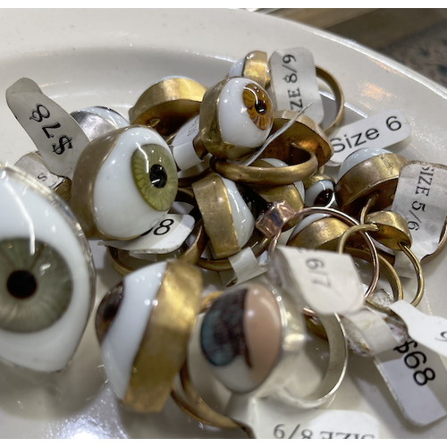  Jess Vintage Medium Eyeball Ring 