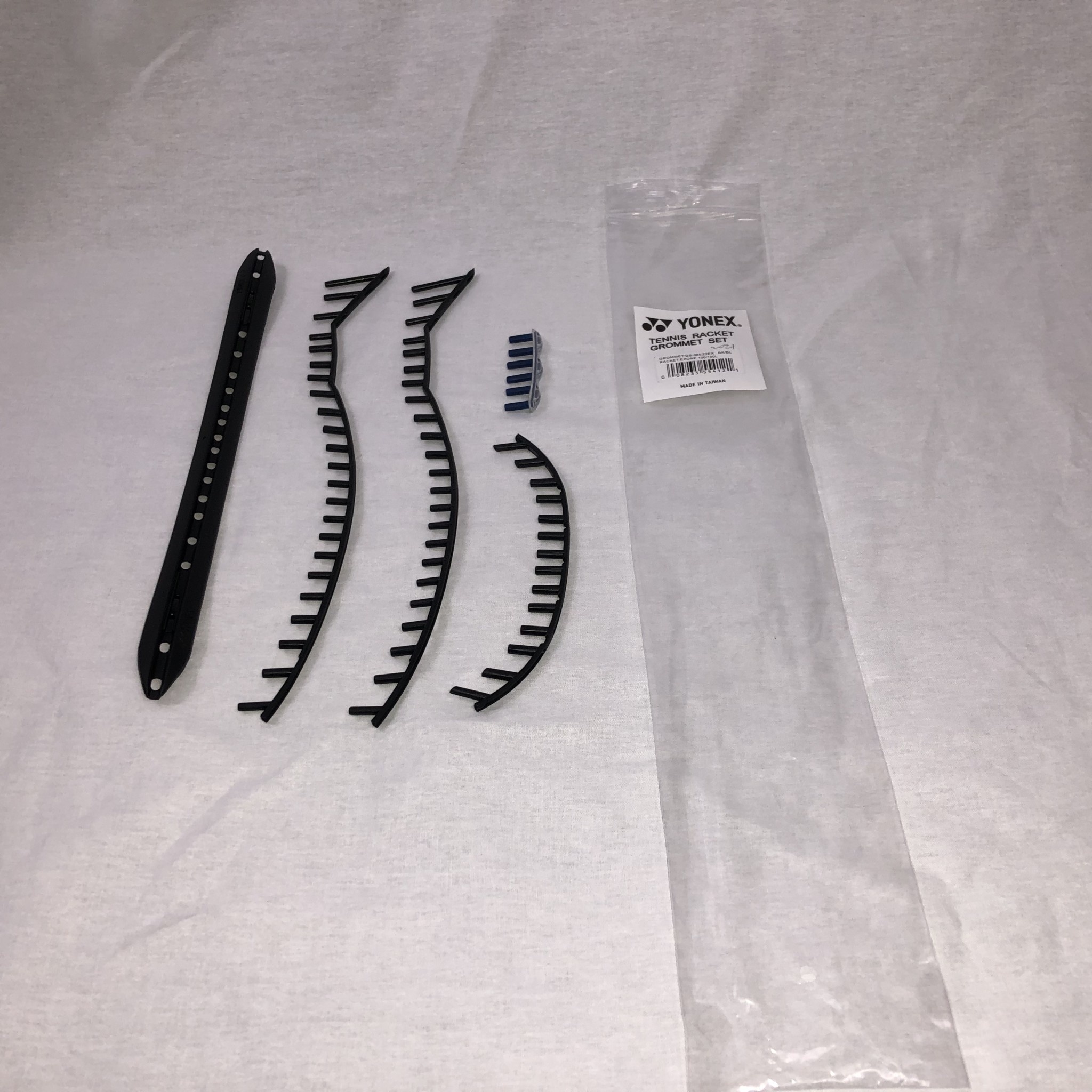 Yonex Ezone 100/100L 2020/2021Grommet Set, GS-06EZ2EX - Cayman