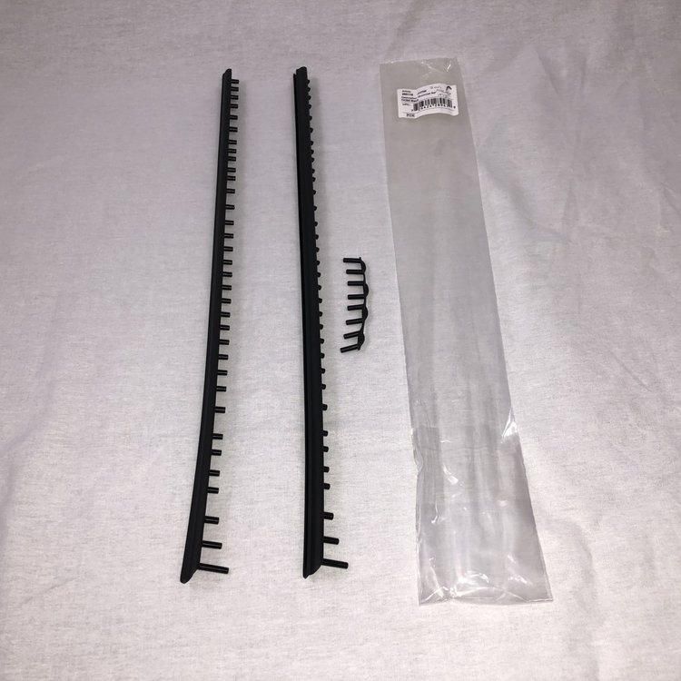 Babolat Head Graphene Touch Prestige MP Grommet Set