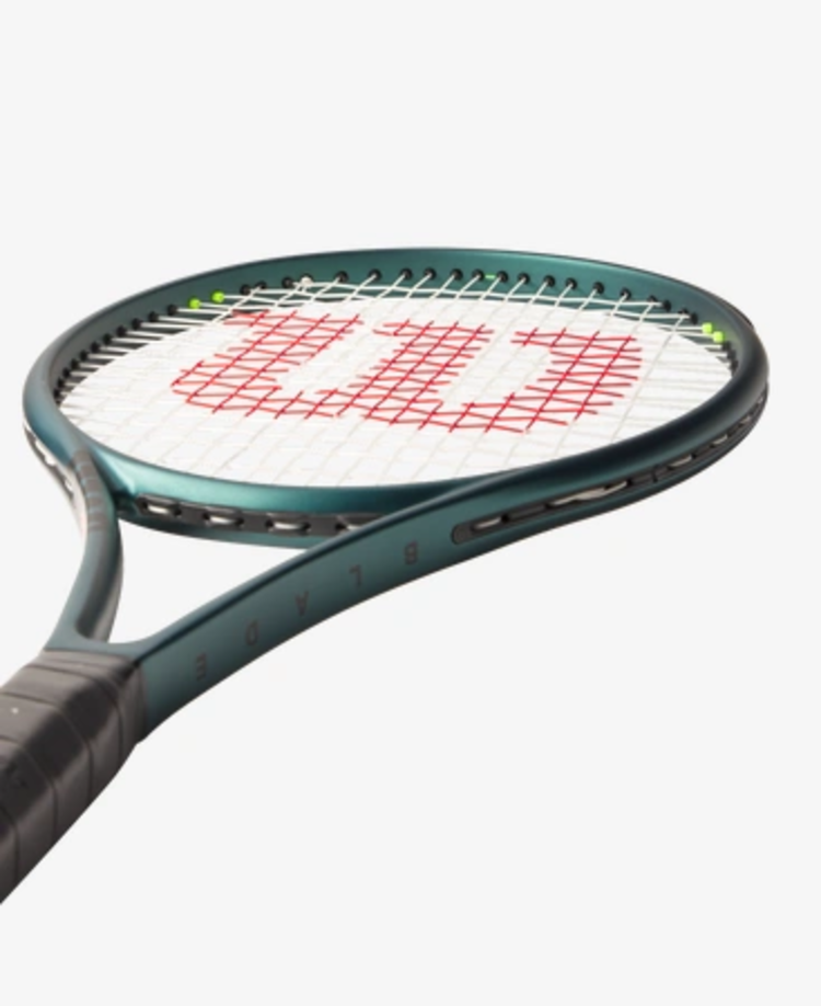 Wilson Wilson Blade 100L V9 Racquets