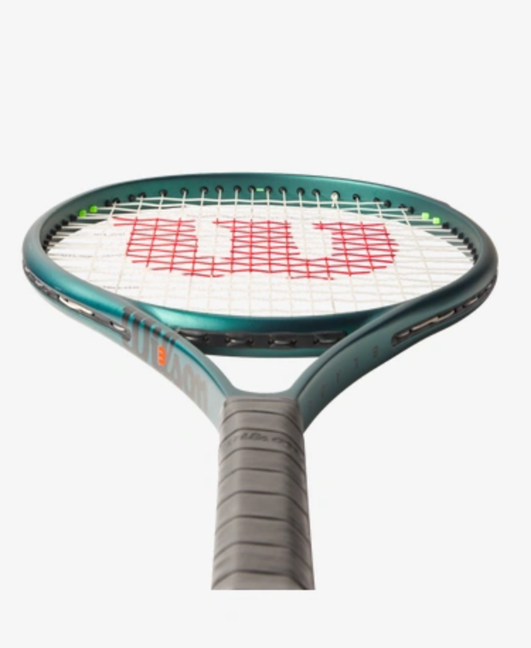 Wilson Wilson Junior Blade 26 V9