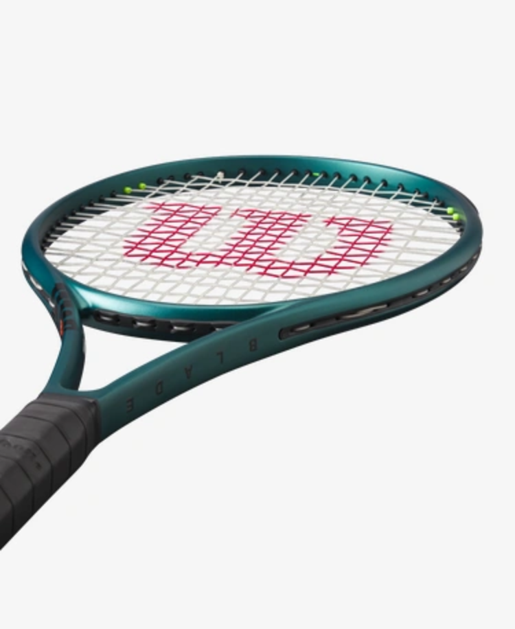 Wilson Wilson Blade 100 V9 Racquets