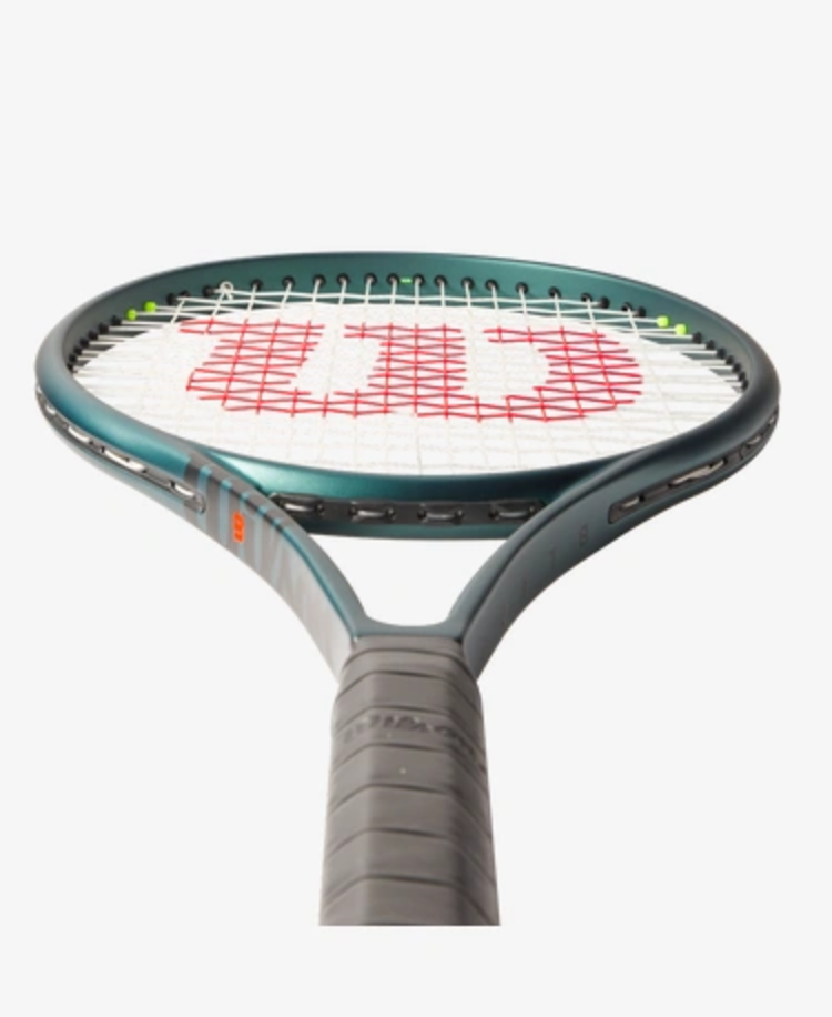 Wilson Wilson Blade 100UL V9 Racquets