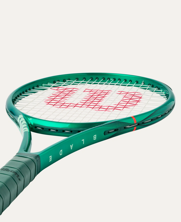 Wilson Wilson Blade 100UL V10 Racquets