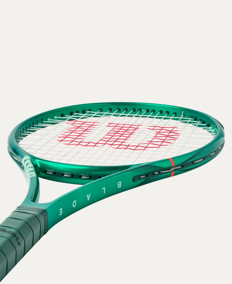 Wilson Wilson Blade 104 V10 Racquets