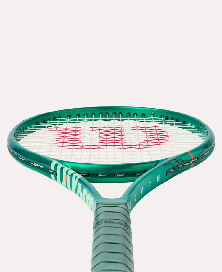 Wilson Wilson Blade 104 V10 Racquets