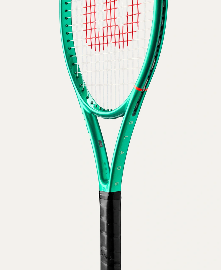 Wilson Wilson Junior Blade 26 V10