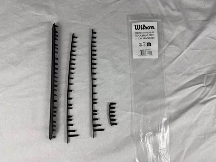 Wilson Wilson Pro Staff 97 V14 Black Grommet