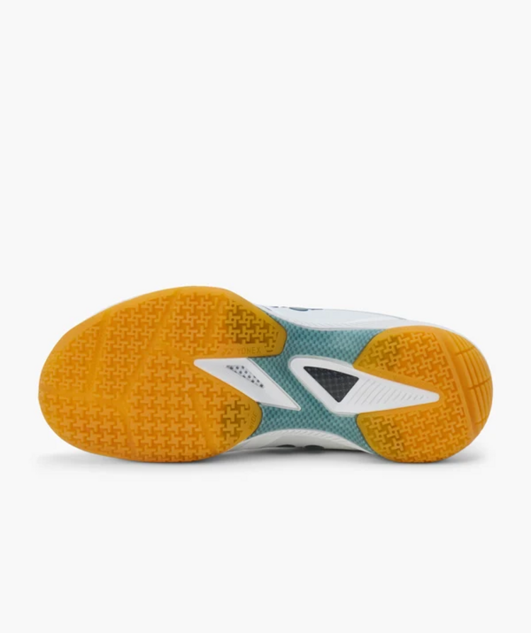 Yonex Power Cushion 65 Z4 Wide, White (SHB65Z4W1E)