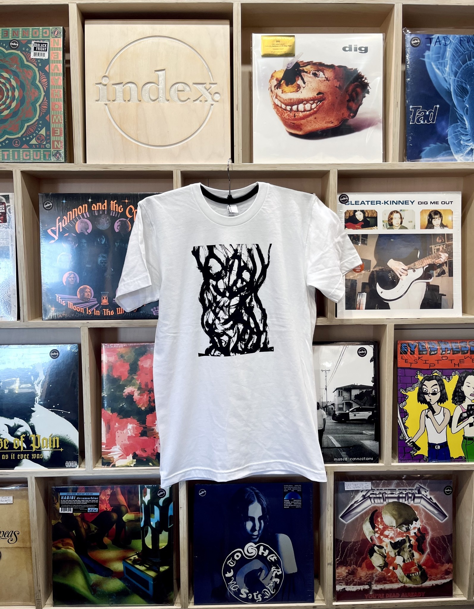 a_ronious - let's call it love - T-Shirt