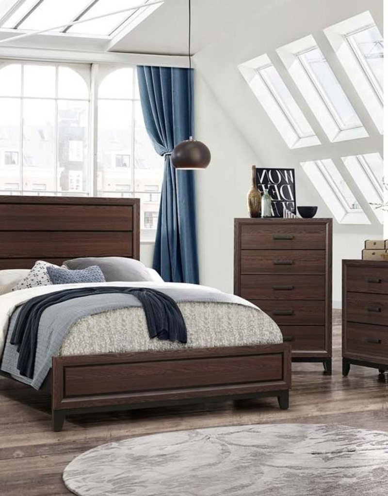 Shiloh Walnut Q Bed DMCN R&B Furniture