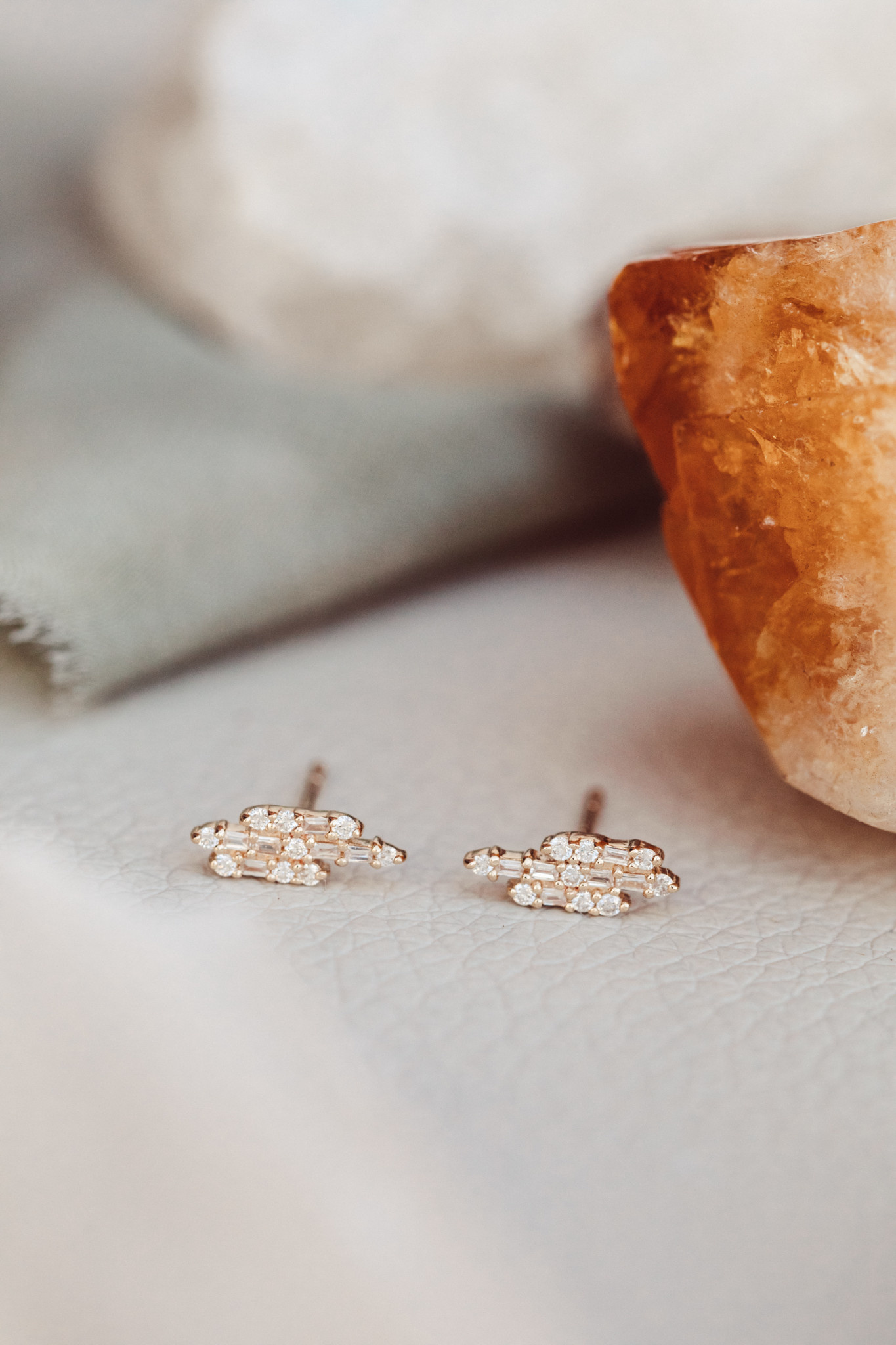 1 carat Diamond Earrings-Yellow Gold Earrings-Round diamond earrings |  Diamond earrings for women, 1 carat diamond earrings, Mens diamond earrings