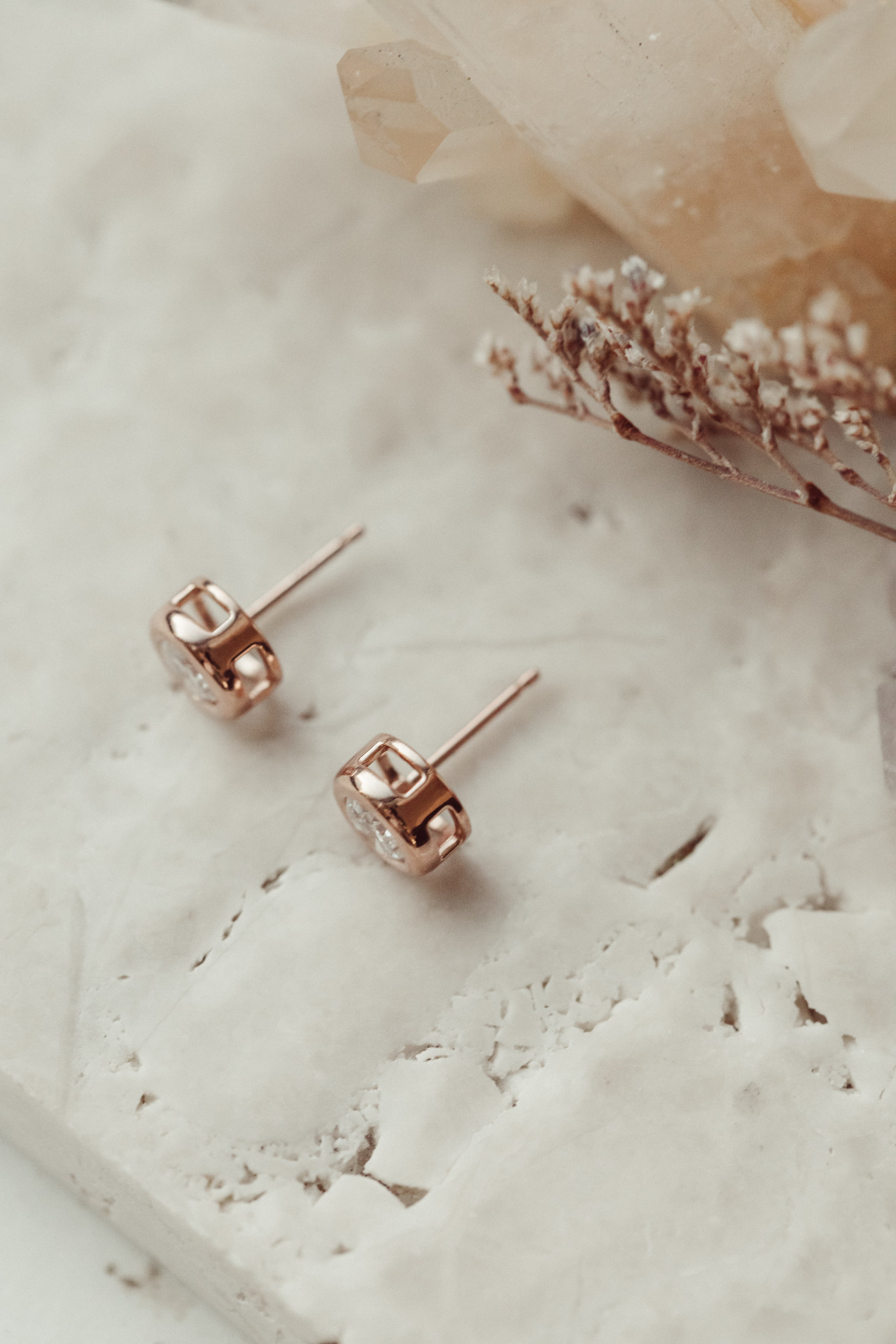 Mother of Pearl Heart Little Girl's Studs - Desires by Mikolay