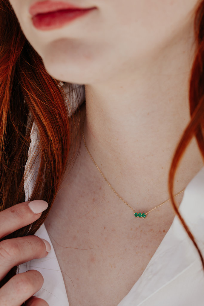 Sarah O 3 Round Emeralds Bar Necklace 14kyg