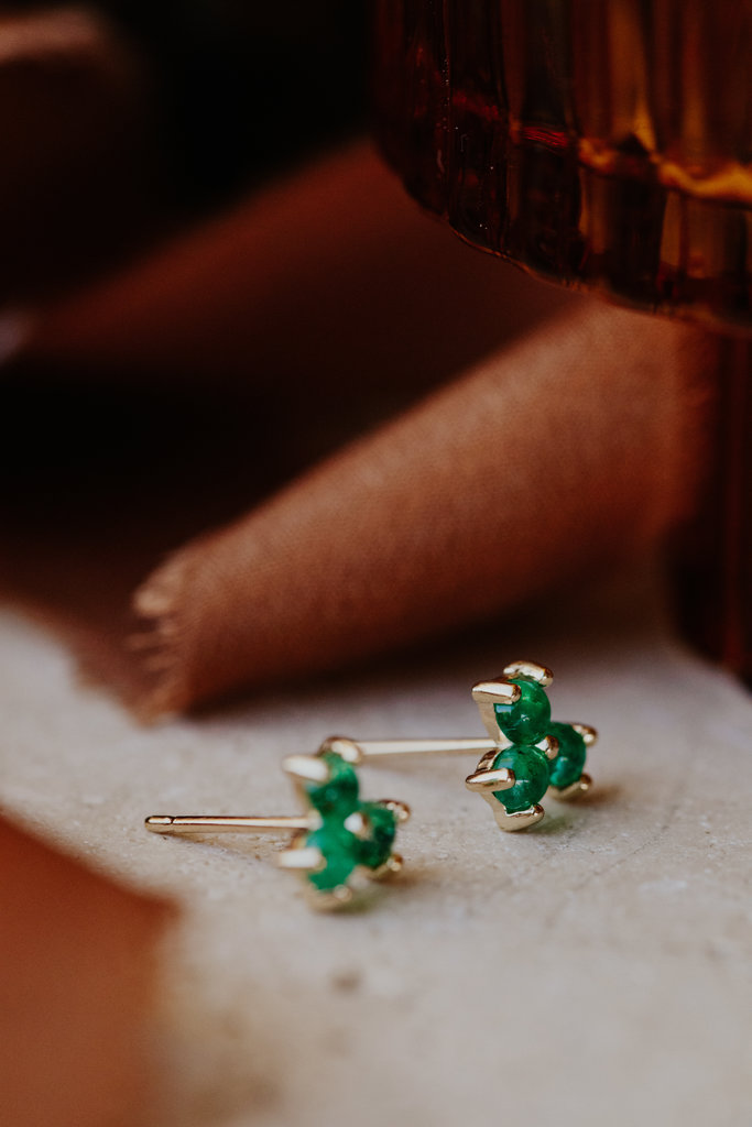 Sarah O 3 Round Emeralds Cluster Stud Earrings 14kyg