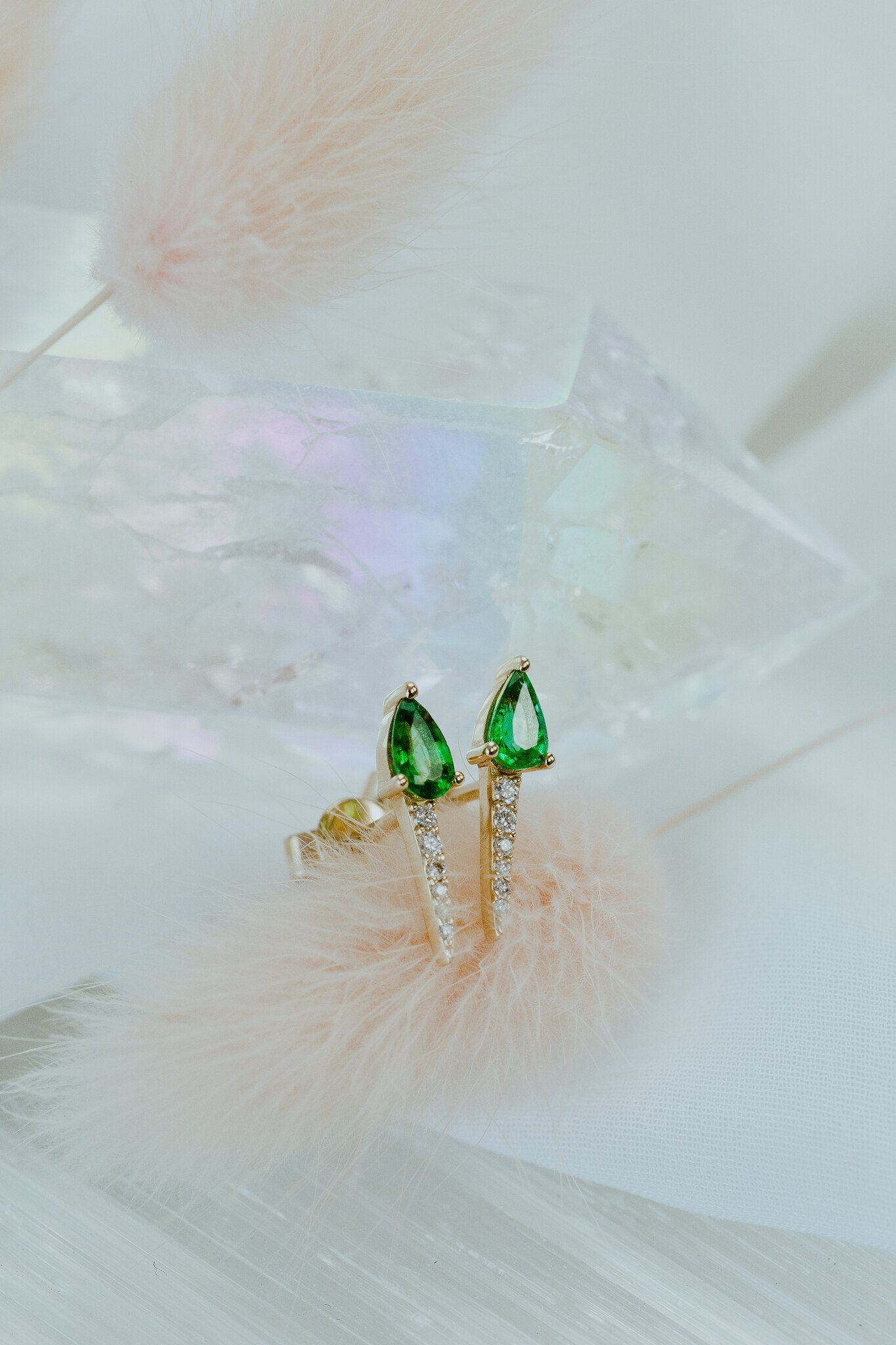 Emerald Green Crystal Diamante Ring R06