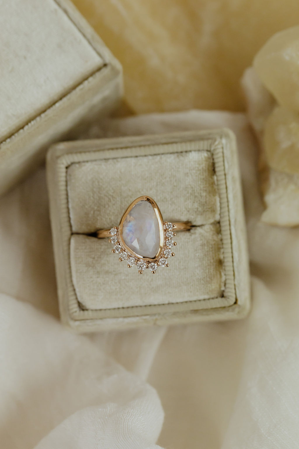 Amazon.com: Moonstone Solitaire - Solid 14K White Gold Moonstone Solitaire  Engagement Ring - Oval 4 Prong Moonstone Solitaire - Dainty Rainbow Moonstone  Ring : Handmade Products