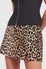 AMANDA UPRICHARD AMANDA UPRICHARD DALE SKORT