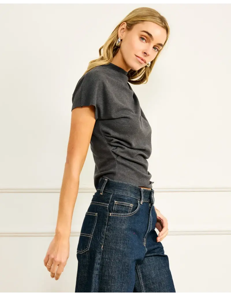 LINE AND DOT LINE AND DOT WALKER TOP