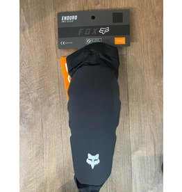 FOX Fox Enduro D30 Knee Sleeve- Black w. White
