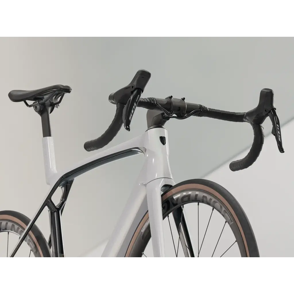 Trek Trek Madone SL 6 Gen 8 White Prismatic