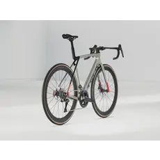 Trek 2025 Trek Madone SL 7 Gen 8 Matte Lunar Silver