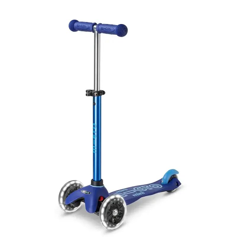 Micro Mini Micro Deluxe LED 3 Wheel Scooter - Blue/Blue