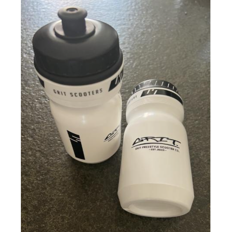 Grit Grit Water Bottle-White/Black