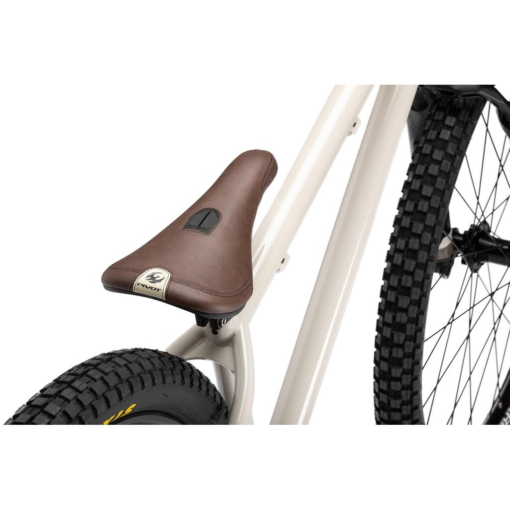 Pivot Point, Dirt Jumper, OS-26" Mojave (REVERESED BRAKES OFF ROAD USE)