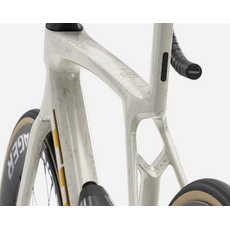 Trek 2026 Madone SLR 7 Gen 8  Era White/Supernova Marble