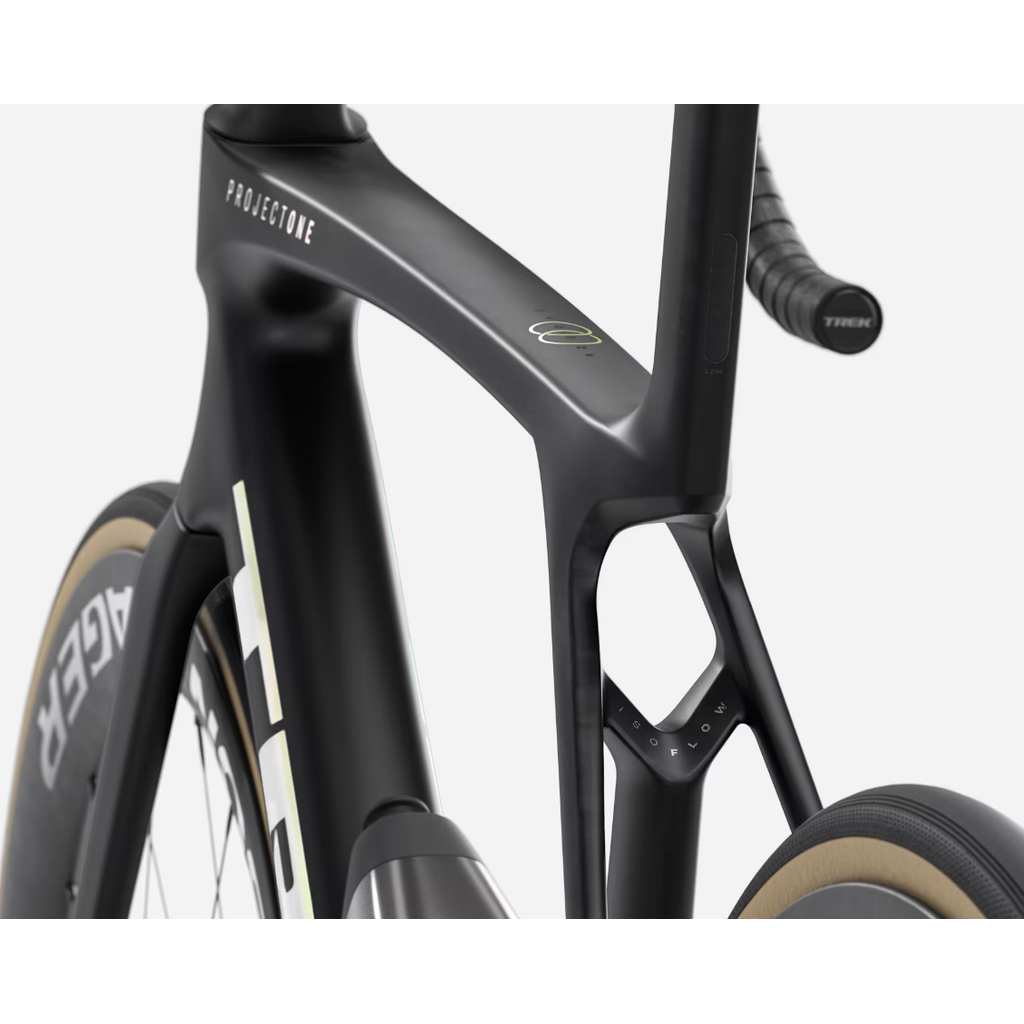 Trek 2026 Madone SLR 7 Gen 8  Matte Deep Smoke