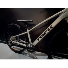 Trek 2026 Trek FX 3 Stepover Gen 4-Luna Silver Custom Gravel