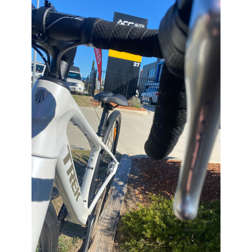 Trek Trek FX Sport SL 4 Crystal White/Supernova - XS Custom Gravel